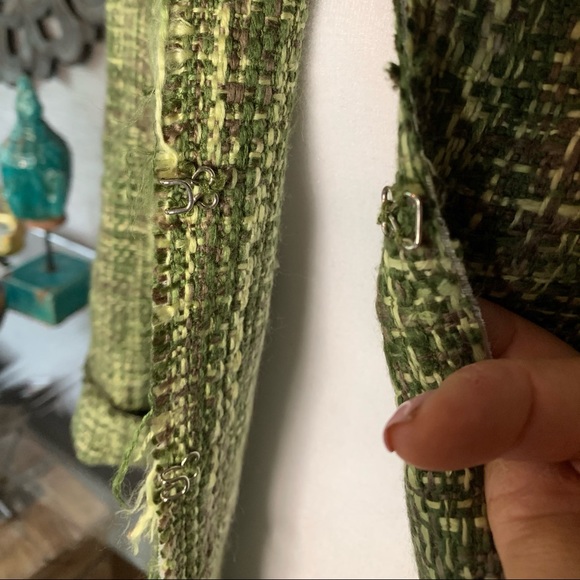 View tweed jacket - Picture 6 of 7